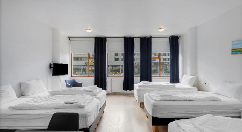 Image of Studio for 5 People 9