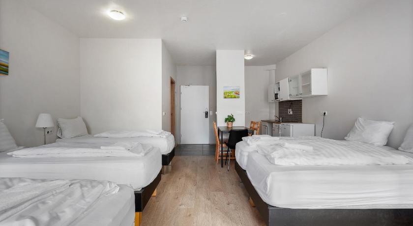 Image of Studio for 5 People 17