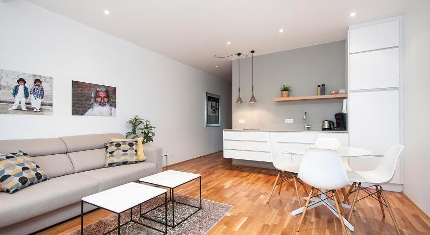 Image of One-Bedroom Deluxe Apartment 4