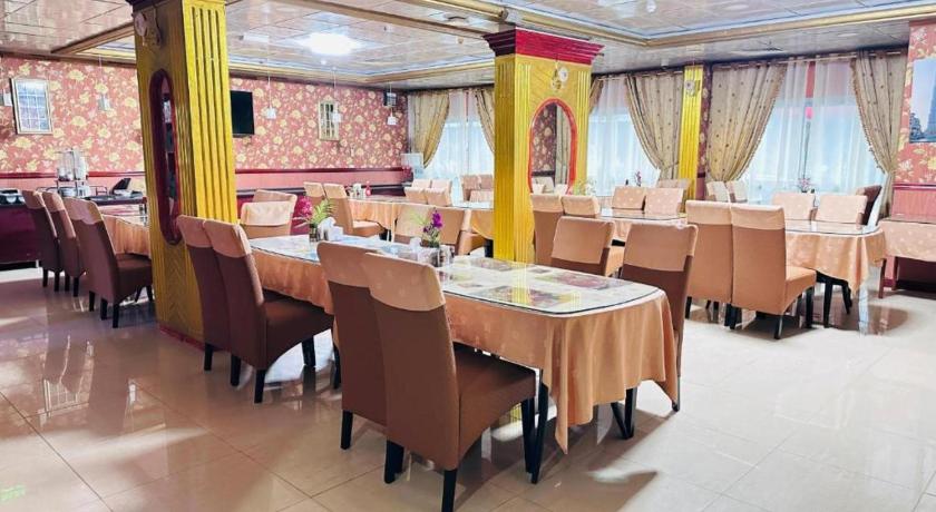 Belvilla Luxury San Marino Near Deira Clock Tower - image 2