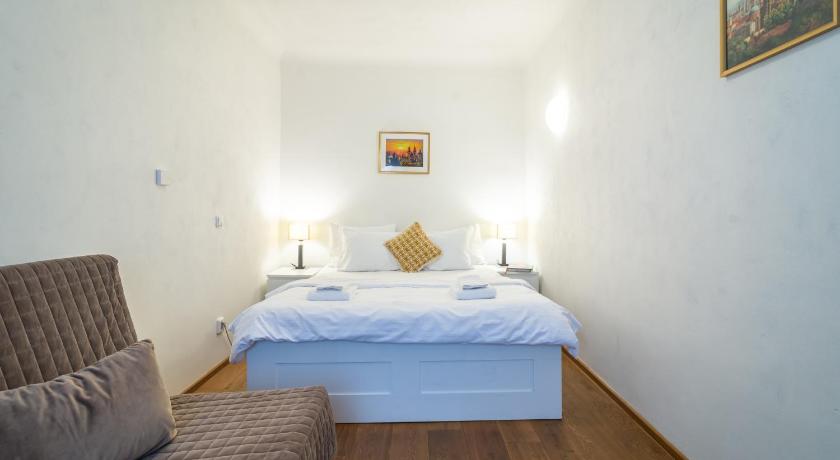 Image of One-Bedroom Apartment 15