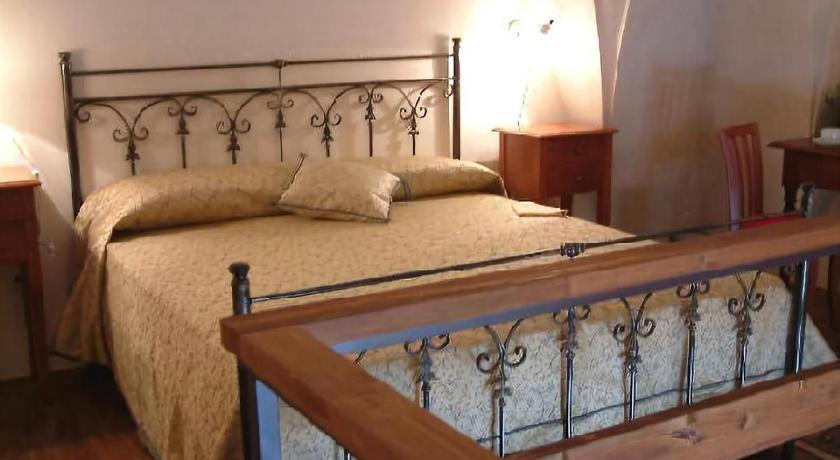 OneWay B & B