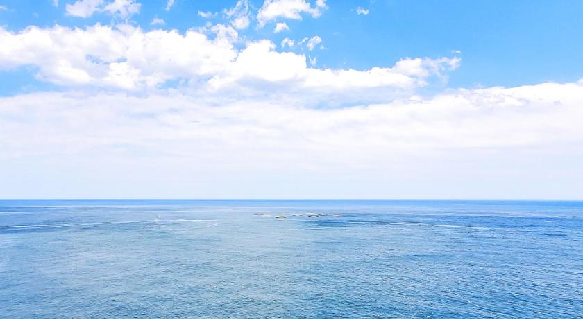Image of Deluxe Double (Ocean Harbor View) 10