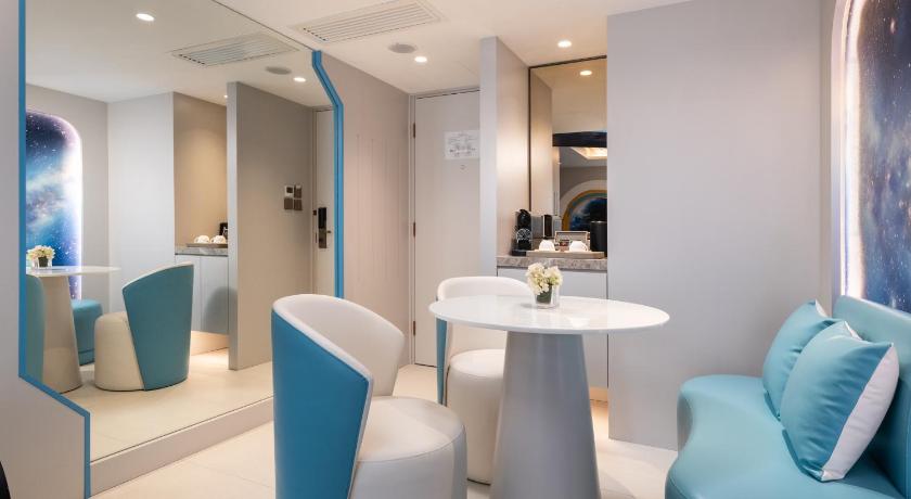 Image of Space Themed Suite with Queen Bed - Newly Renovated 7