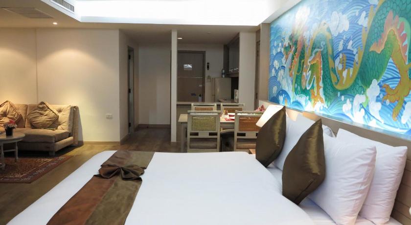 Image of Executive Suite 11