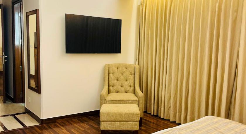 Image of Junior Suite 13