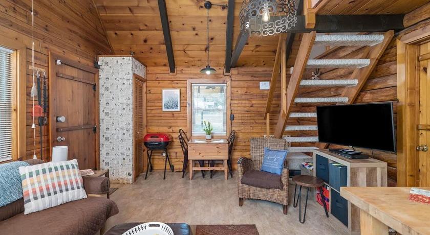 홀리데이 아일랜드 (AR) Nature's Nook - Fire Pit & Near Fishing & Golf 4성급 숙소 수영장