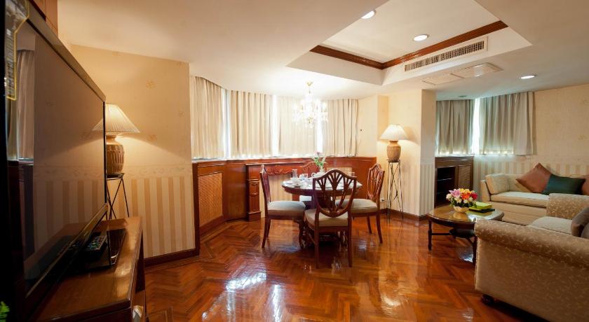 Image of Executive Suite 13
