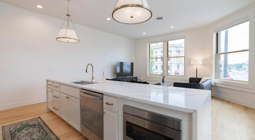 ウォーレン (IN) 'Condo A' Gallery Suite - Downtown Marion 3つ星 宿泊施設 ロビー