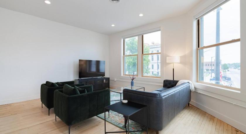 ウォーレン (IN) 'Condo A' Gallery Suite - Downtown Marion 3つ星 宿泊施設 ロビー