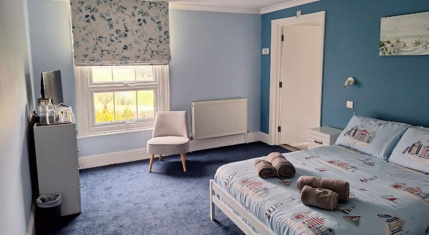 Ensuite Double Room with Countryside Views