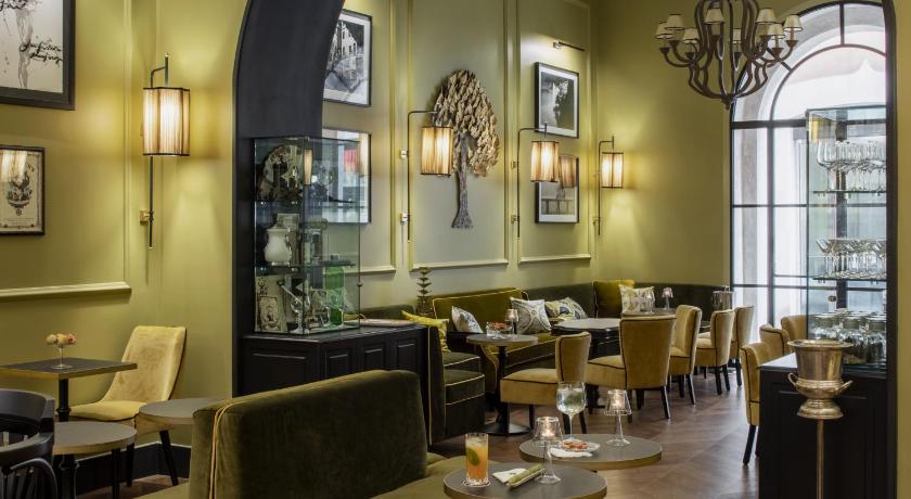 罗马 HOTEL ADRIANO Rooftop 4星级 酒店 泳池