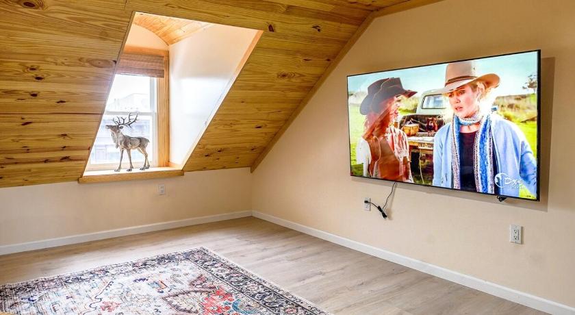 필라델피아 (PA) Spacious 3BR Oasis with Patio & Arcade Fun in Philly 4성급 숙소 레스토랑