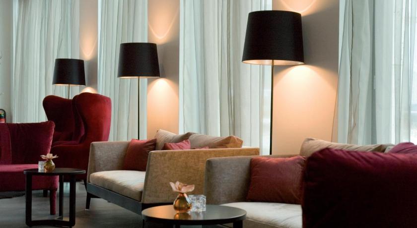 베를린 코스모 호텔 베를린 미테 (COSMO Hotel Berlin Mitte) 4성급 호텔 수영장