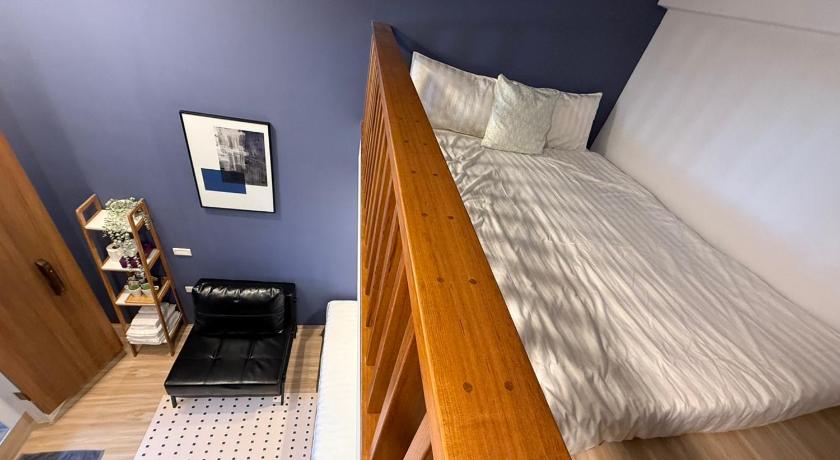 Image of Family Room with Mountain View 5
