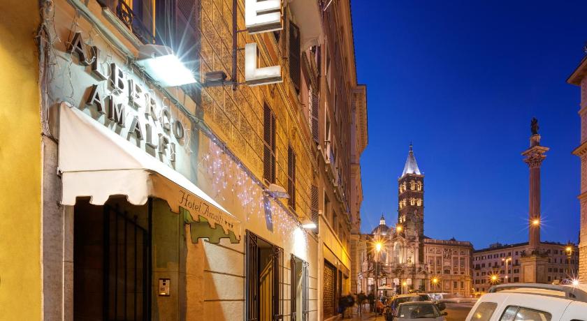 Rome Hotel Amalfi 3-Star Hotel pool