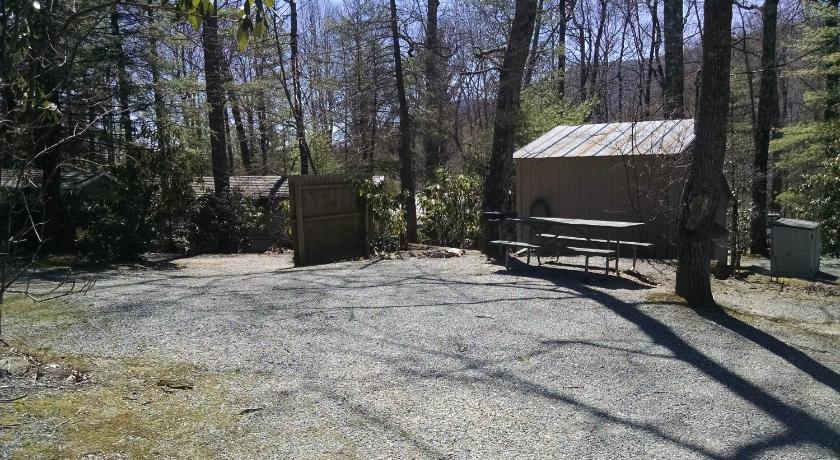 Linville Falls Campground, RV Park, and Cabins photo