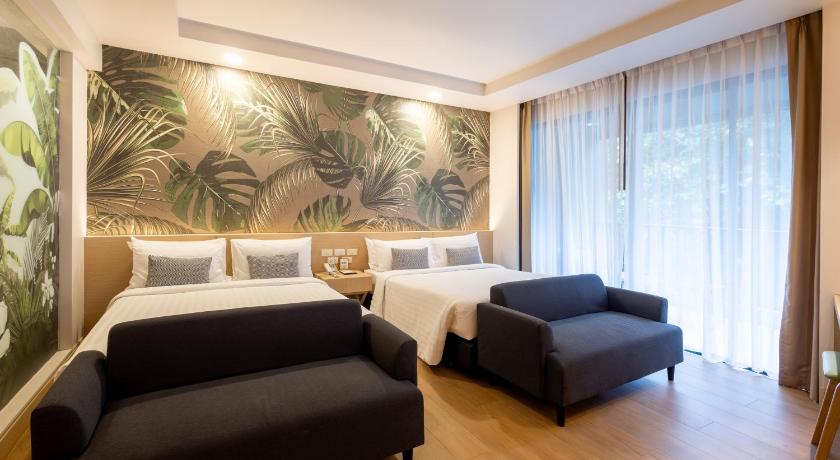 Image of Deluxe Family Room 6