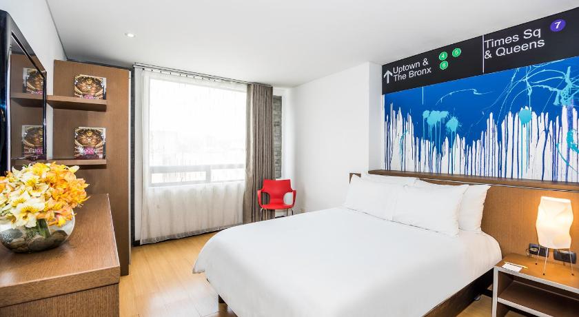 Viaggio Nueve Trez City Suites