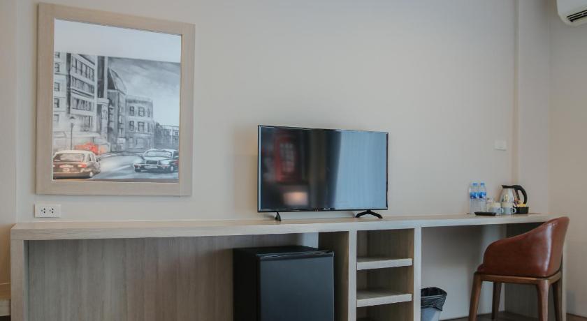 Image of Standard King Room - Access via Staircase Only 6