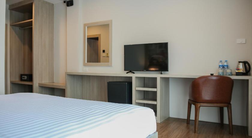 Image of Standard King Room - Access via Staircase Only 3