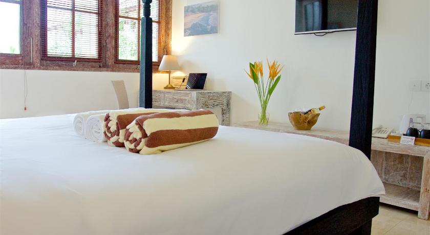 Image of Deluxe Queen Room 0
