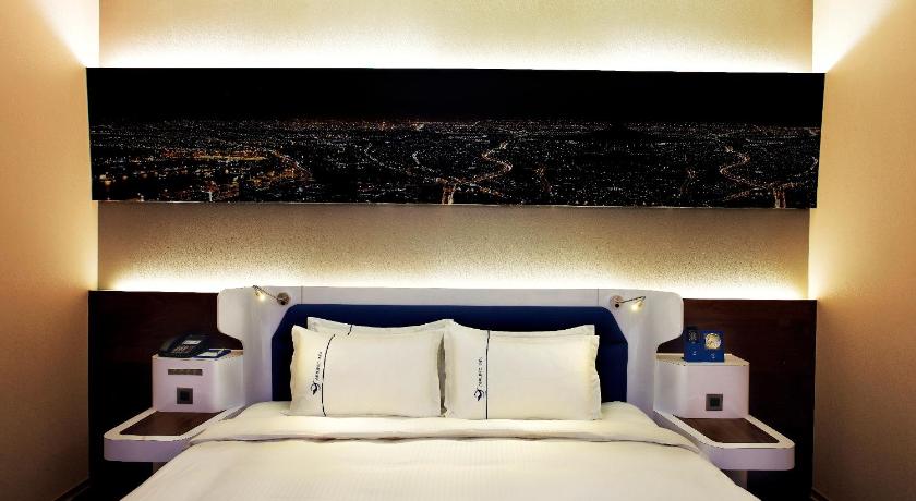 Image of Deluxe Double Room 5