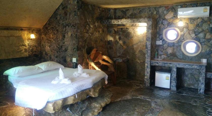 那空是탐마랏 Needa Rock Resort 3星级 酒店 外观