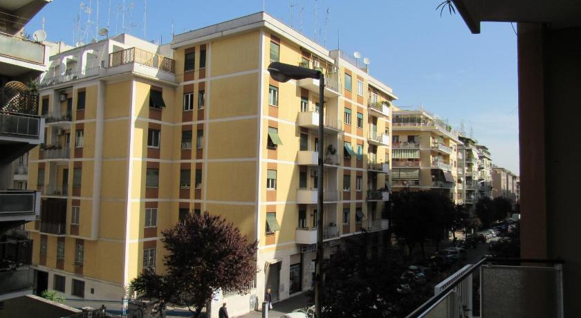 로마 파이네타 로마 127 (Pianeta Roma 127) 3성급 호텔 수영장