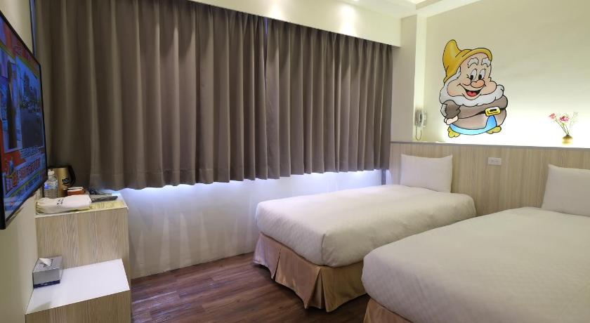 Image of Superior Double or Twin 3