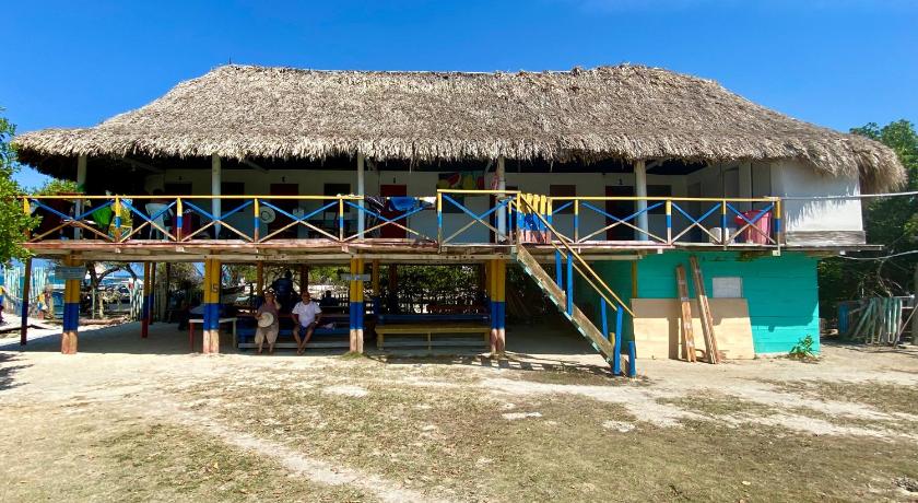 Hostal Dona Aura