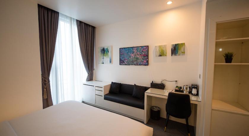Image of King Room 7