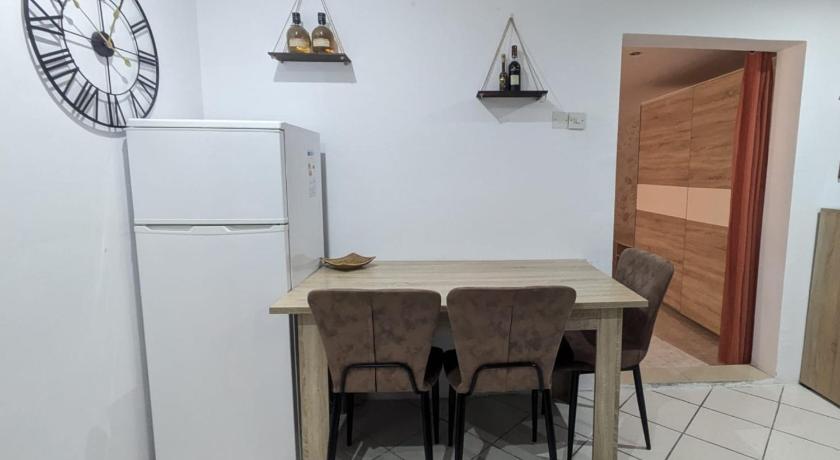 Valletta Cosy Apartment - image 6