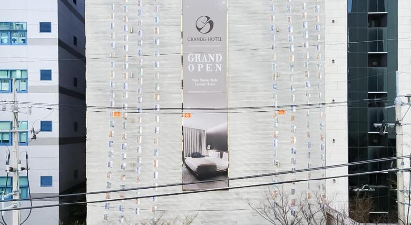 プサン Grandis Hotel ホテル ロビー