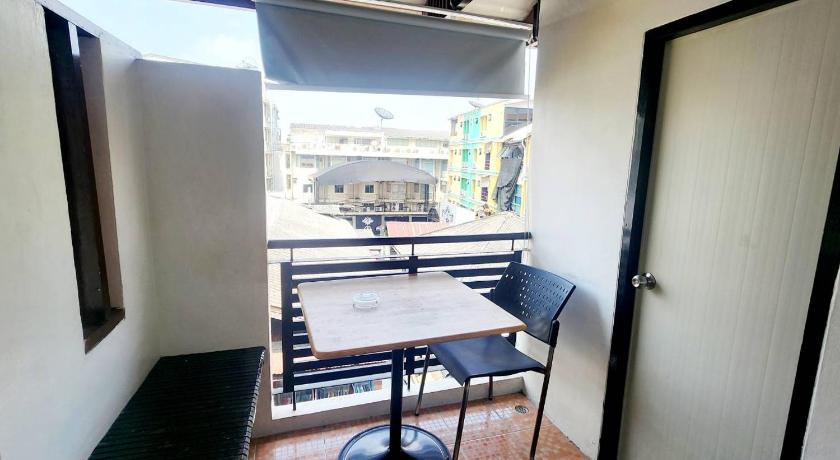 Image of Superior Room with Balcony 14
