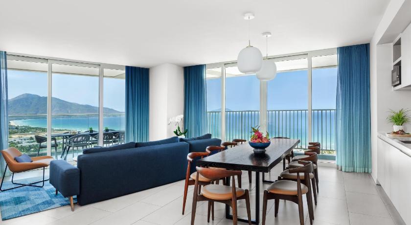Image of 3-Bedroom Suite with Terrace, Panoramic Ocean View - 2 Kings & 1 Twin 3