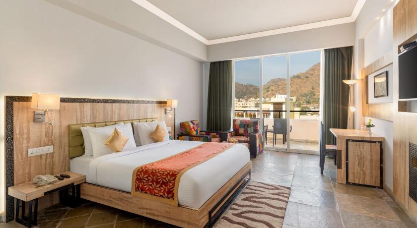 Deluxe Room with Balcony
