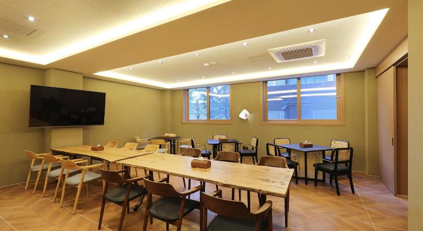 坡州 브라운도트호텔 파주헤이리점 2つ星 ホテル 外観