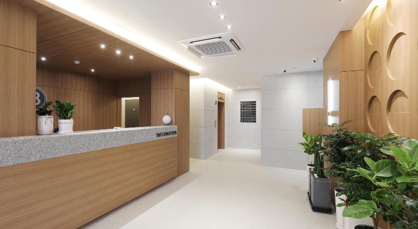 坡州 브라운도트호텔 파주헤이리점 2つ星 ホテル ロビー