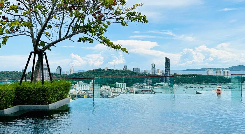 Edge Central Pattaya By YoYo - image 12
