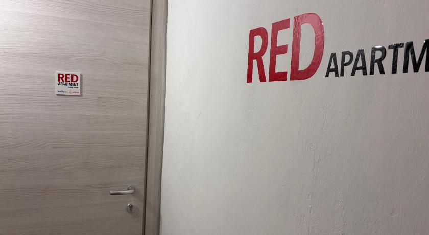 Red appartament