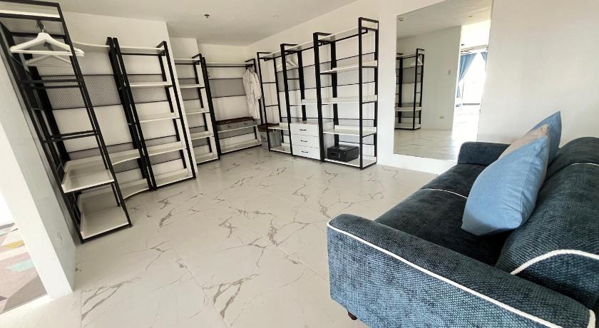 Image of Three-Bedroom Apartment 6
