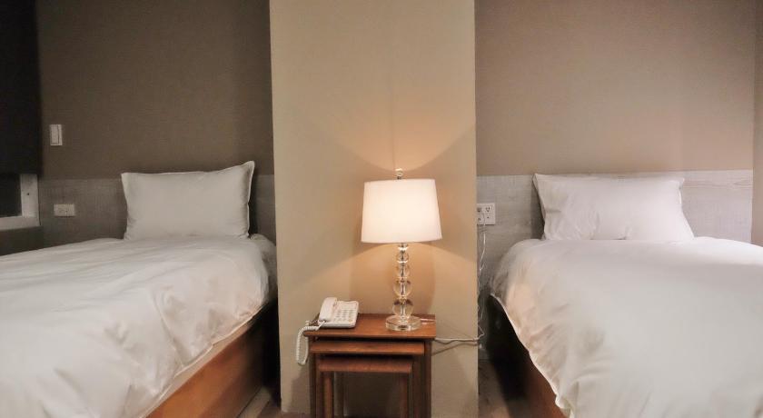 Image of Standard Twin Room 5