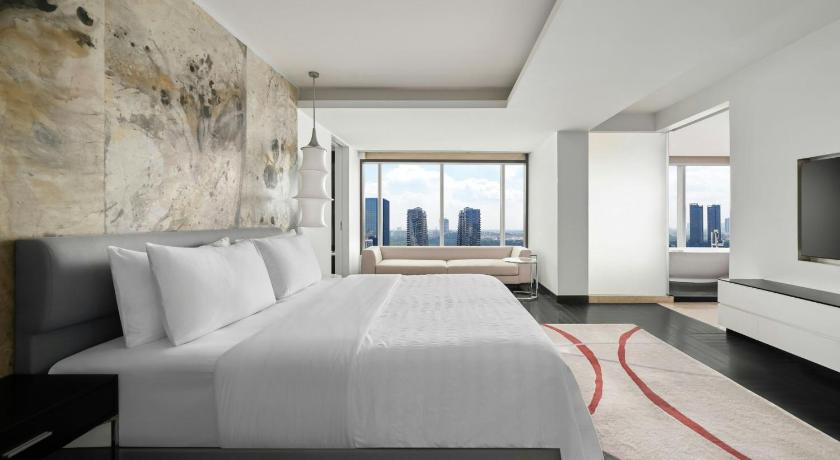 Image of Presidential Suite, Concierge lounge access, 1 King 0