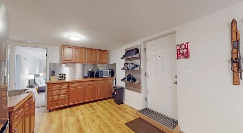 덴버 (CO) Cozy two bedroom basement unit near light rail 4성급 숙소 부대시설