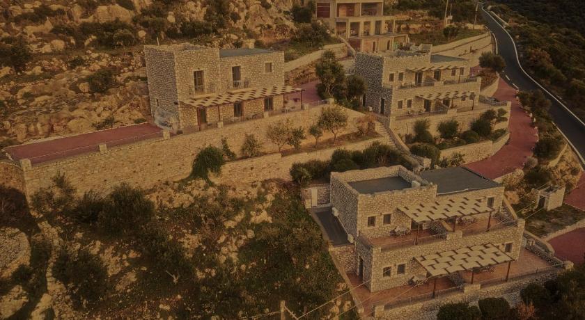 Onar Mani Suites