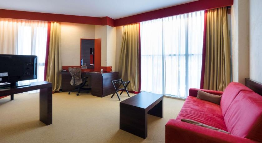 Image of King Superior Room 1