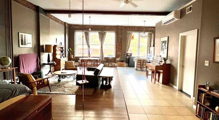 Loft Apartment Historic Downtown Main Street Sylva