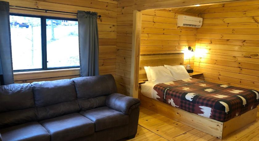 뉴 보스턴-모레아 (PA) Lakewood Park Campground - Luxury Cabin 4성급 숙소 수영장