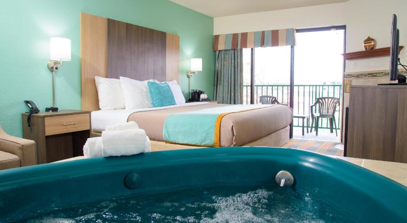 Image of King Suite with Hot Tub 0